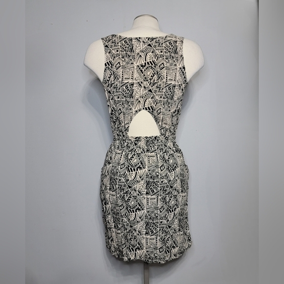 Mossimo Supply Co | Black and White Geometric Pattern Tank Dress w/ Back Cut Out - Picture 2 of 15